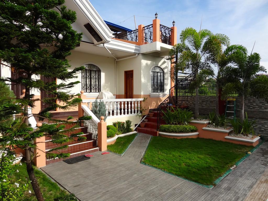 The Executive Villa Inn & Suites Davao Exterior foto